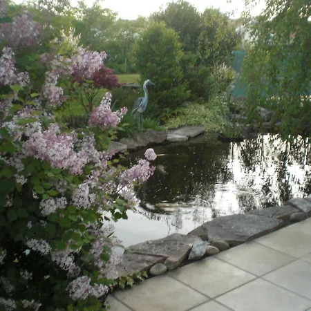 Le Jardin De Nemo Bed & Breakfast